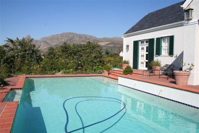 2 Bedroom Property for Sale in Steenberg Estate Western Cape